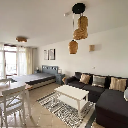 Santa Marina Sun&sea Haven Apartment