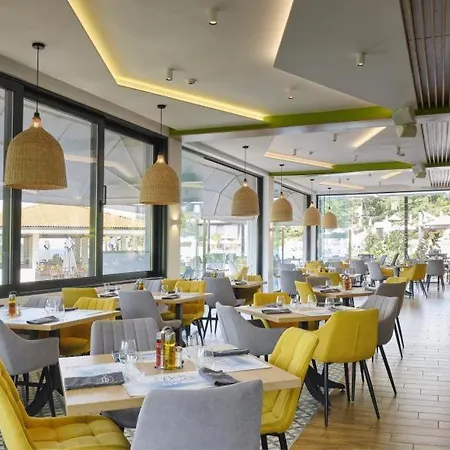 דירה Santa Marina Sun&sea Haven *