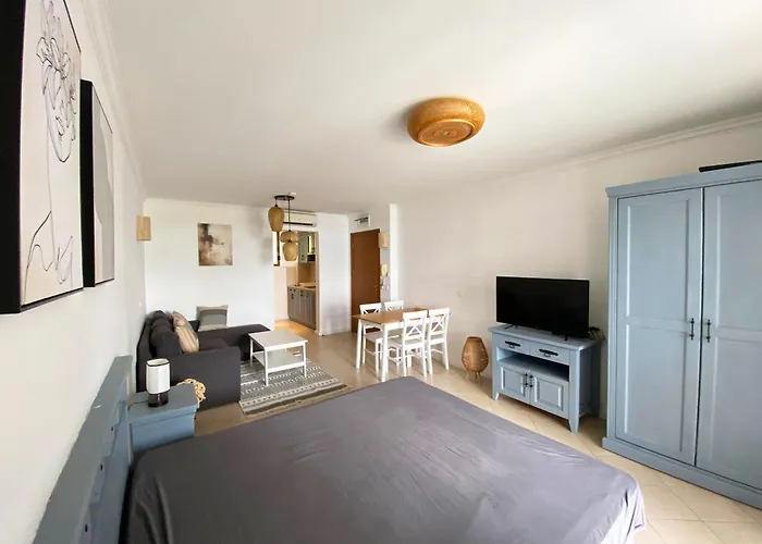 Апартамент Santa Marina Sun&sea Haven Созопол